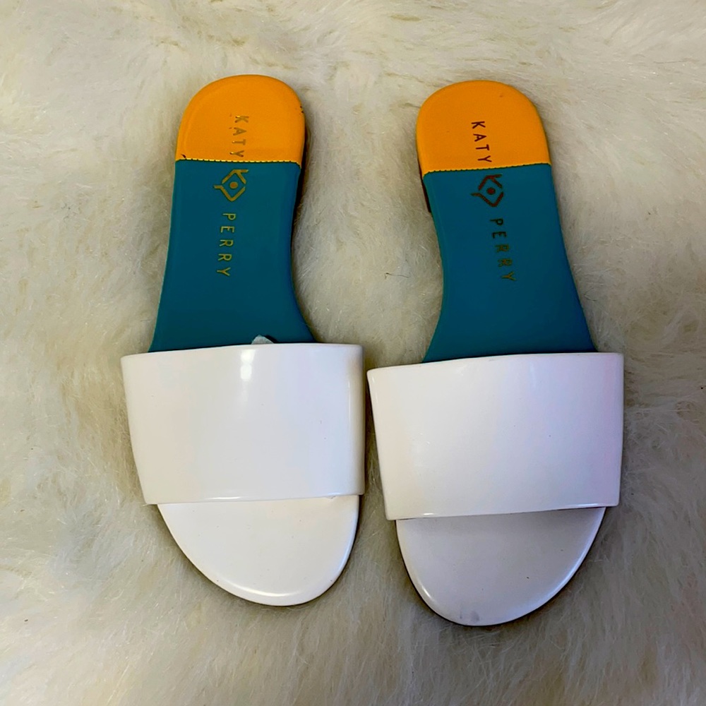 NWOT Katy Perry slip on sandals